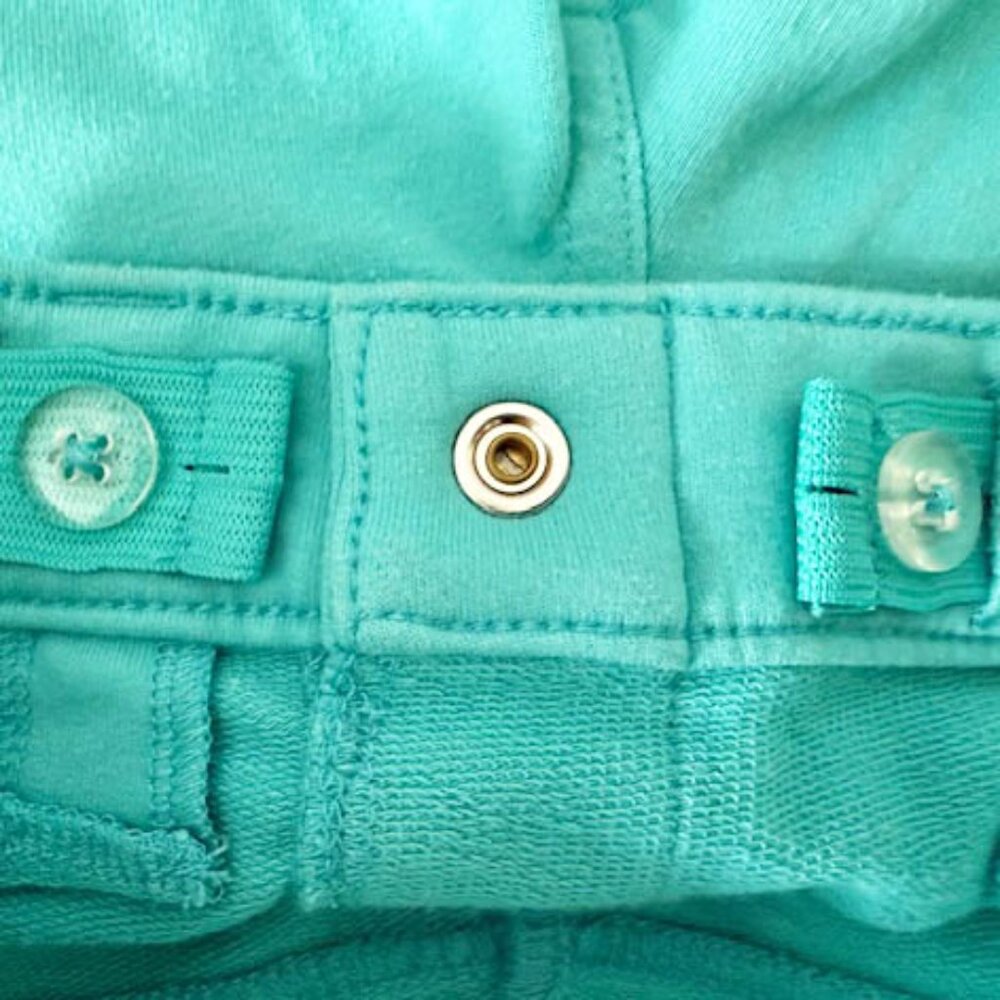 Old Navy French Terry Rolled-Cuff Midi Shorts for Girls— Size SMALL (6-7) - Picture 4 of 5